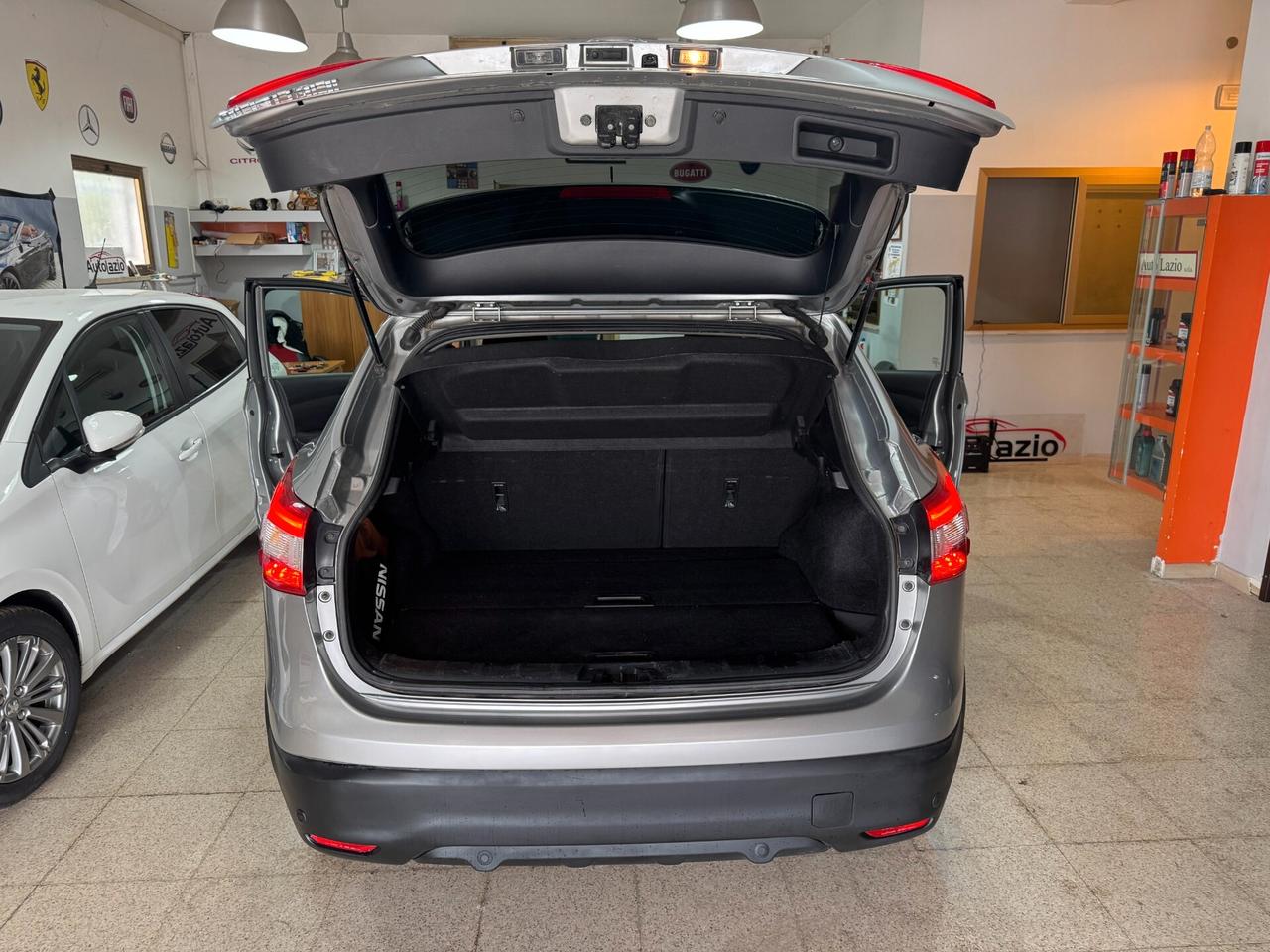 Nissan Qashqai 1.5 dCi N-Connecta TETTO-NAVI-XENON