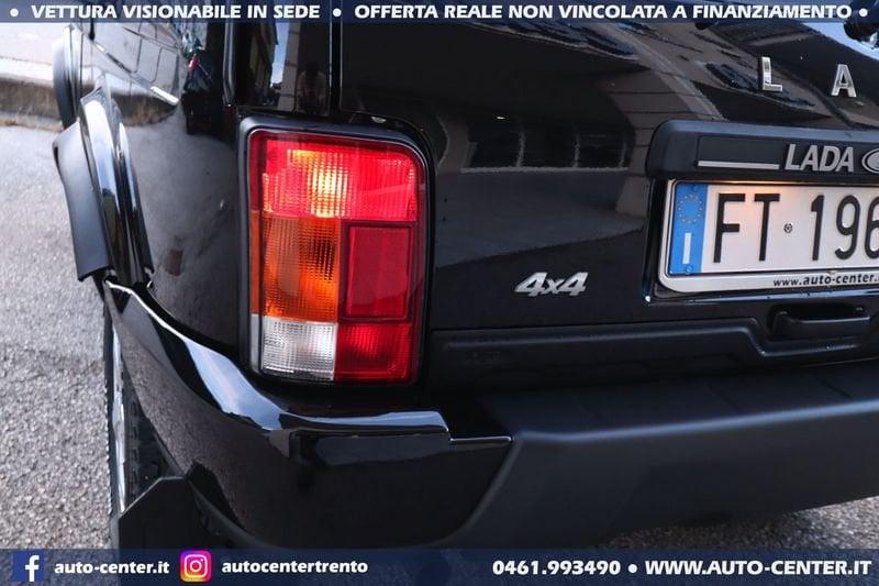 Lada Niva 1.7 4X4 Urban 83CV