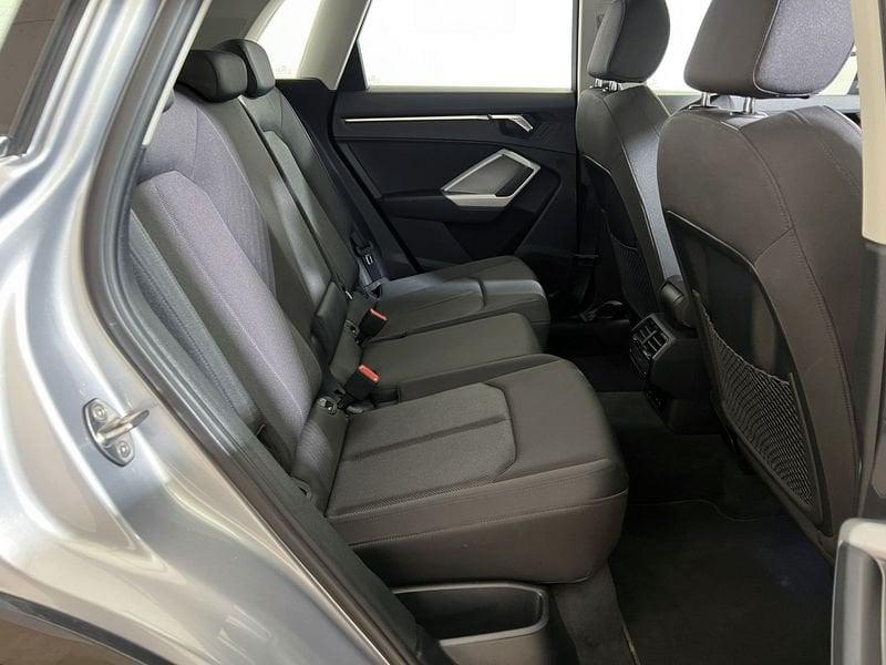 Audi Q3 Q3 35 2.0 tdi Business Advanced s-tronic