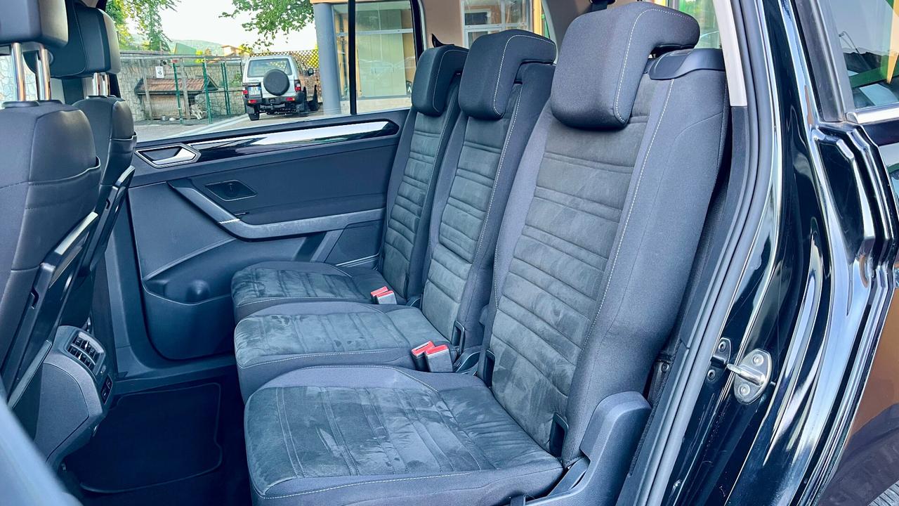 Volkswagen Touran 2.0 TDI 150 CV 7 posti