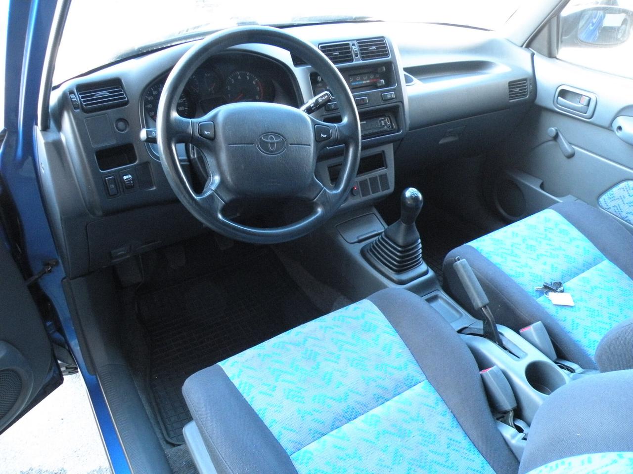 Toyota RAV 4 2.0i 16V cat 3 porte