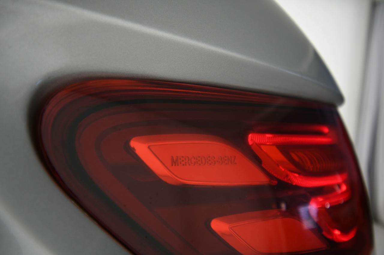Mercedes-Benz SLC 200 Sport auto CAMERA+LED+C17"