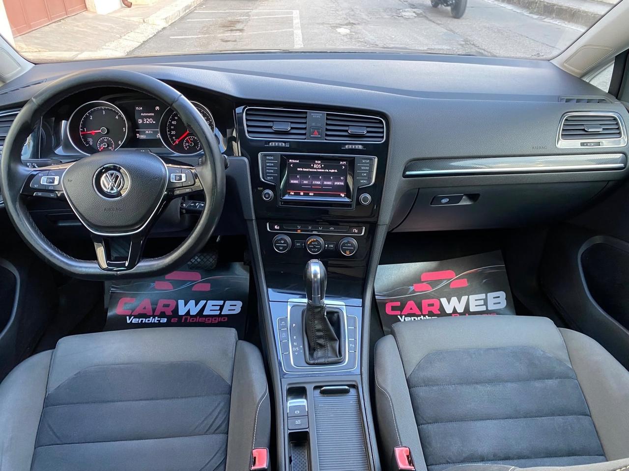 VOLKSWAGEN GOLF 7 COMFORTLINE 1.6 TDI DSG 2013