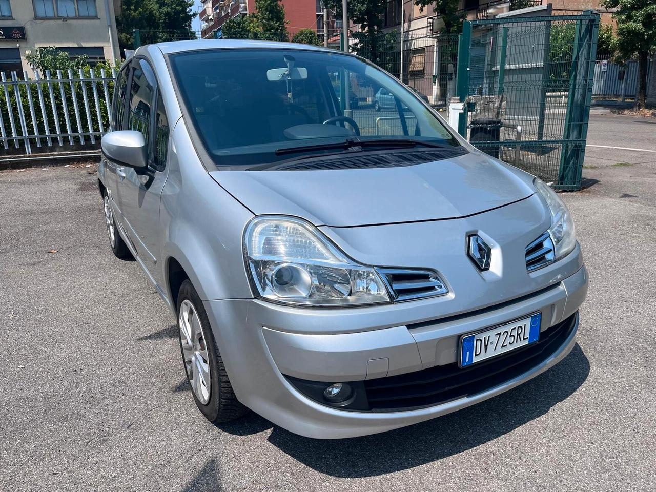 Renault Modus Grand 1.2 16V Dynamique - 2009
