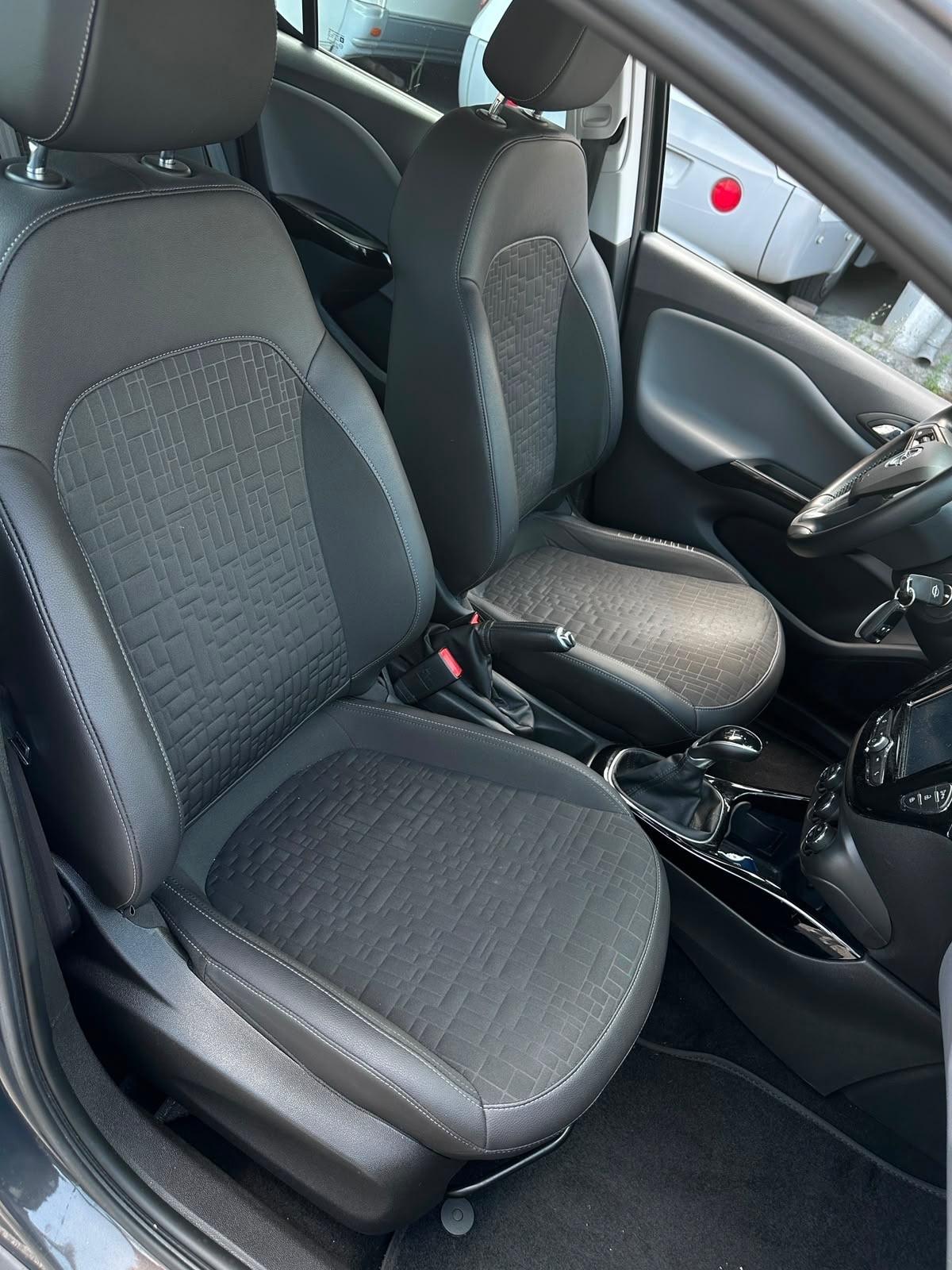 Opel Corsa 1.2 5 porte