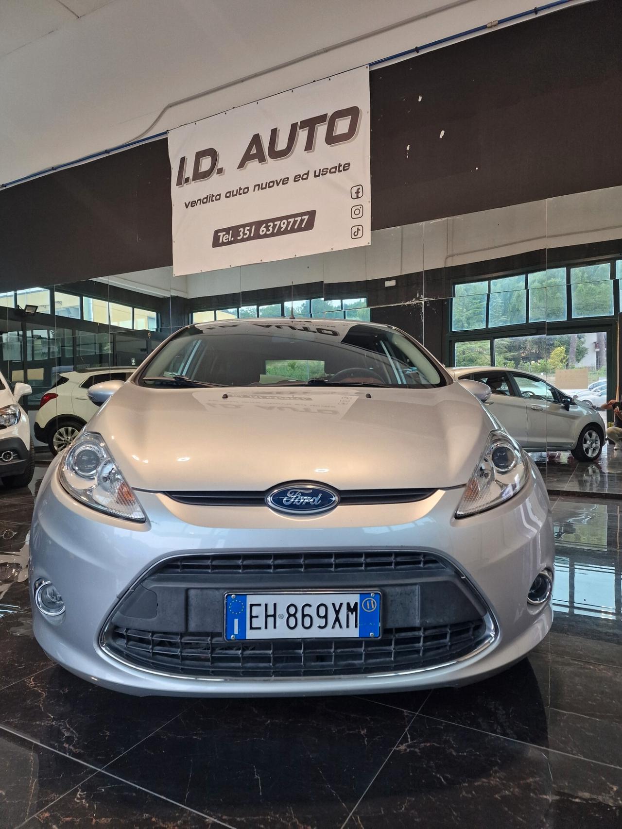 Ford Fiesta 1.4 b, AUTOMATICO GUIDABILE DA DISABILI.
