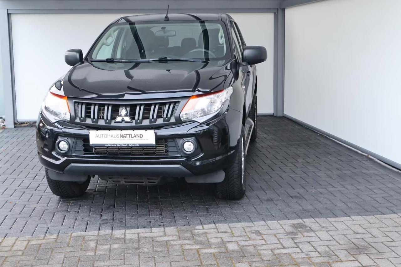 Mitsubishi L200 2.4 DI-D/154CV Double Cab Invite