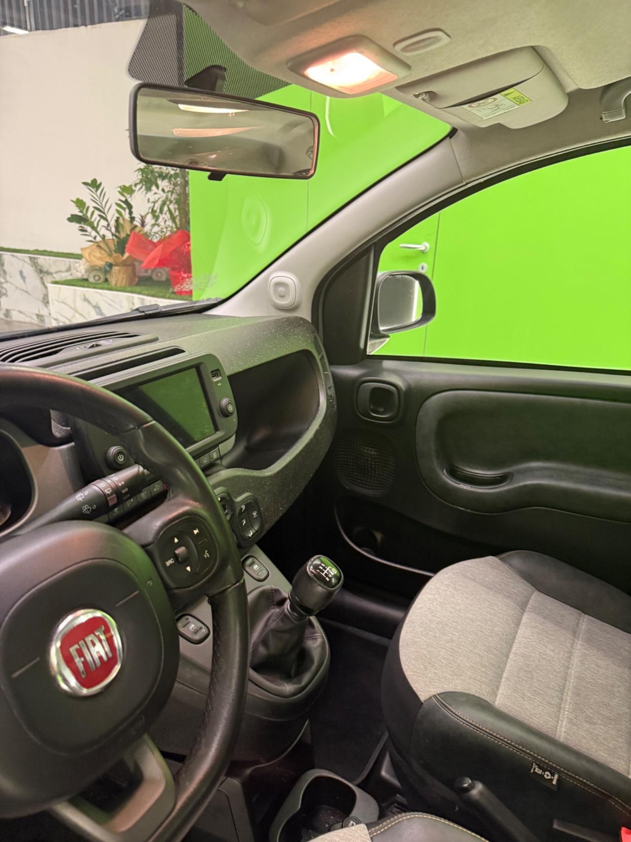 Fiat Panda Cross 1.0 FireFly S&S Hybrid