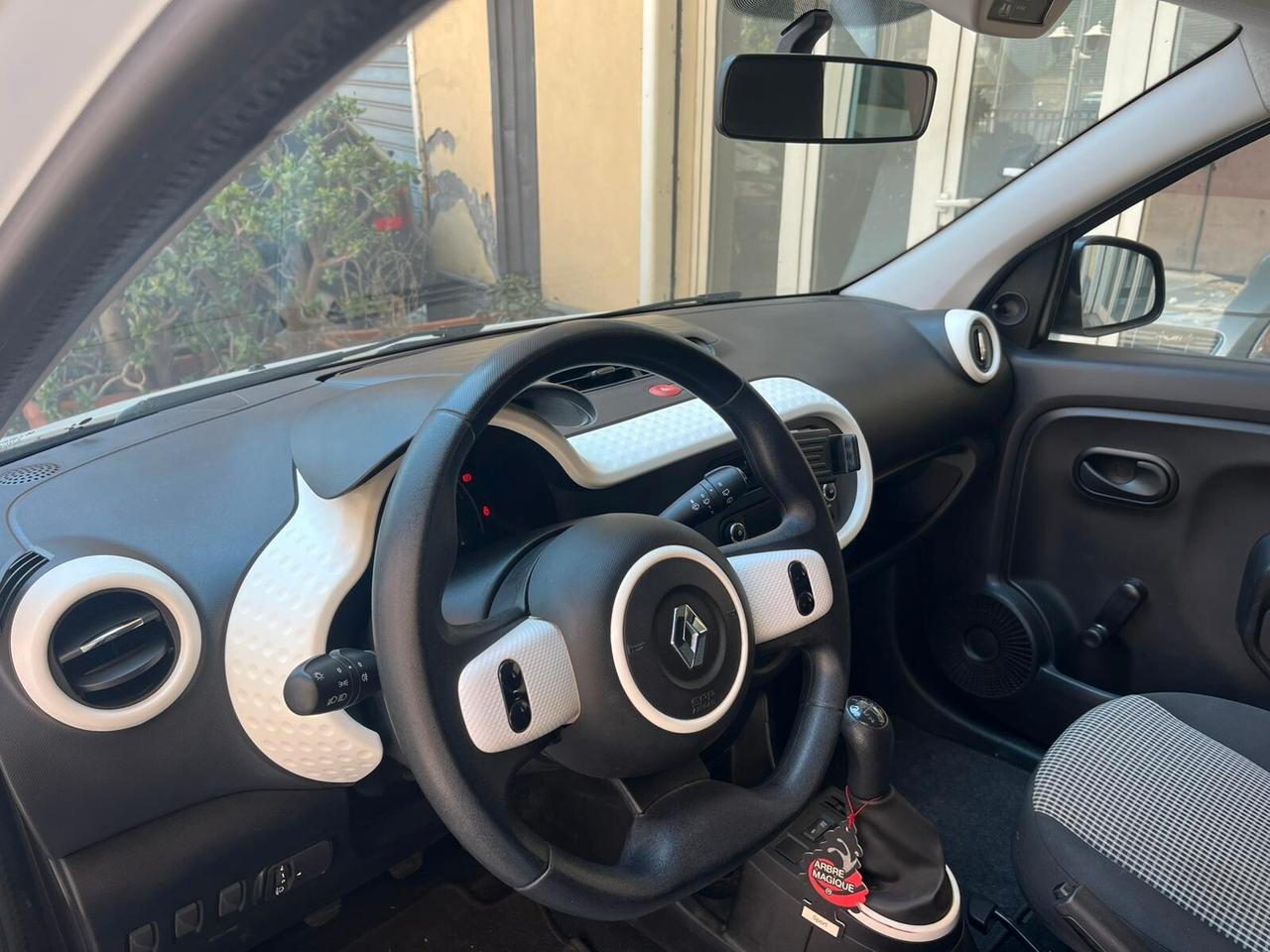 Renault Twingo SCe 70cv Intens