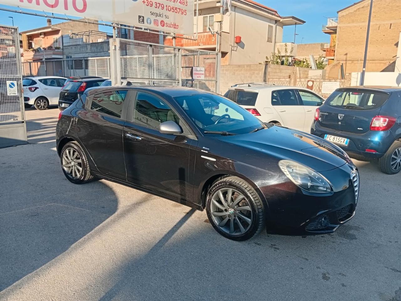 Alfa Romeo Giulietta 1.6cc diesel 12 mesi garanzia-2013