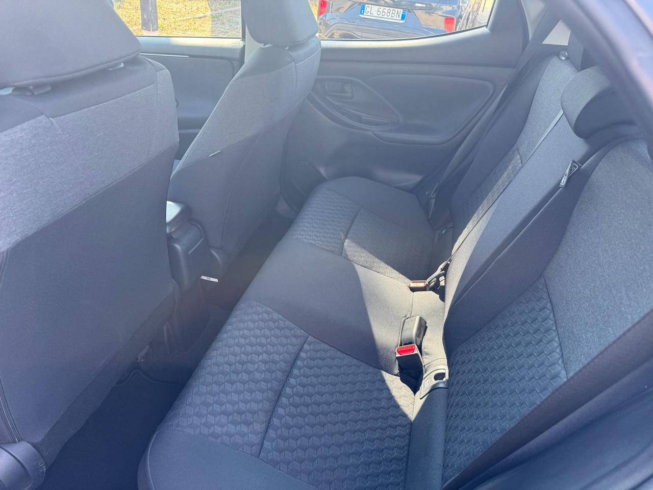 Toyota Yaris 1.5 HYBRID Trend KM CERTIFICATI