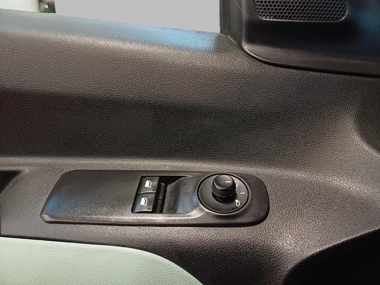 Citroen Berlingo BlueHDi 100 M Feel | da €292 al mese