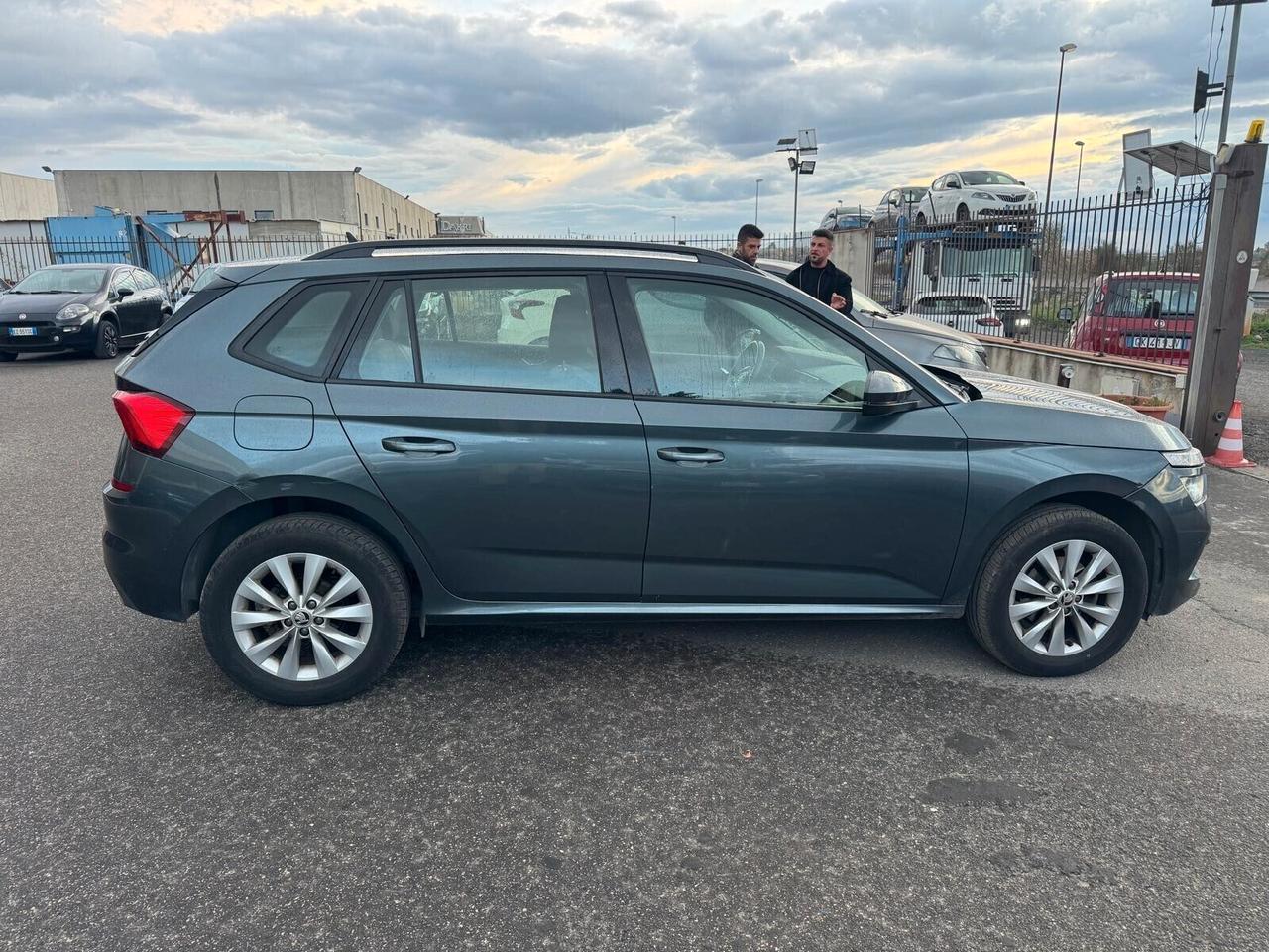 Skoda Kamiq 1.6 TDI SCR DSG Dark Shade IVA DEDUCIBILE