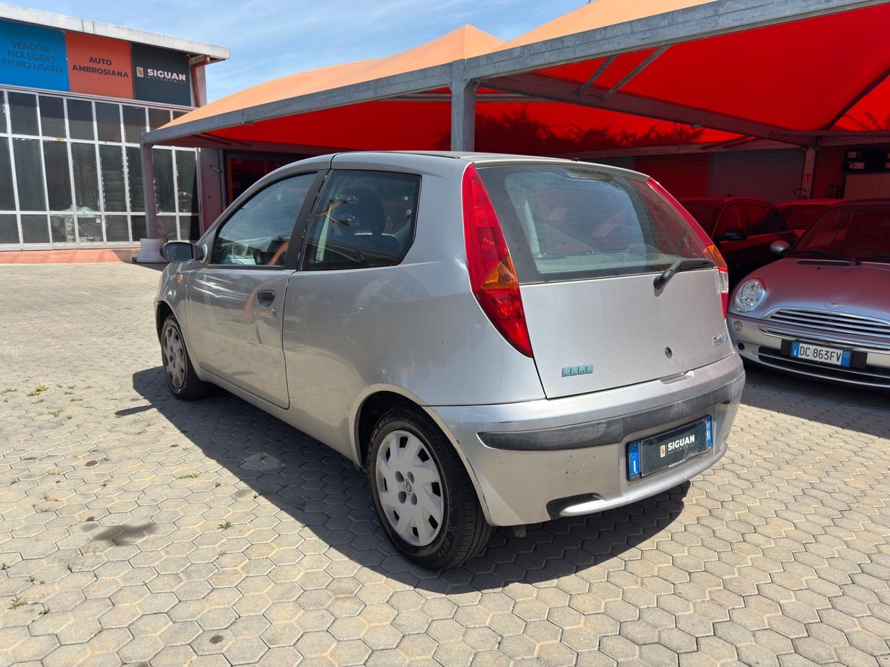 Fiat Punto ADATTA A NEOPATENTATI 1.2i 16V