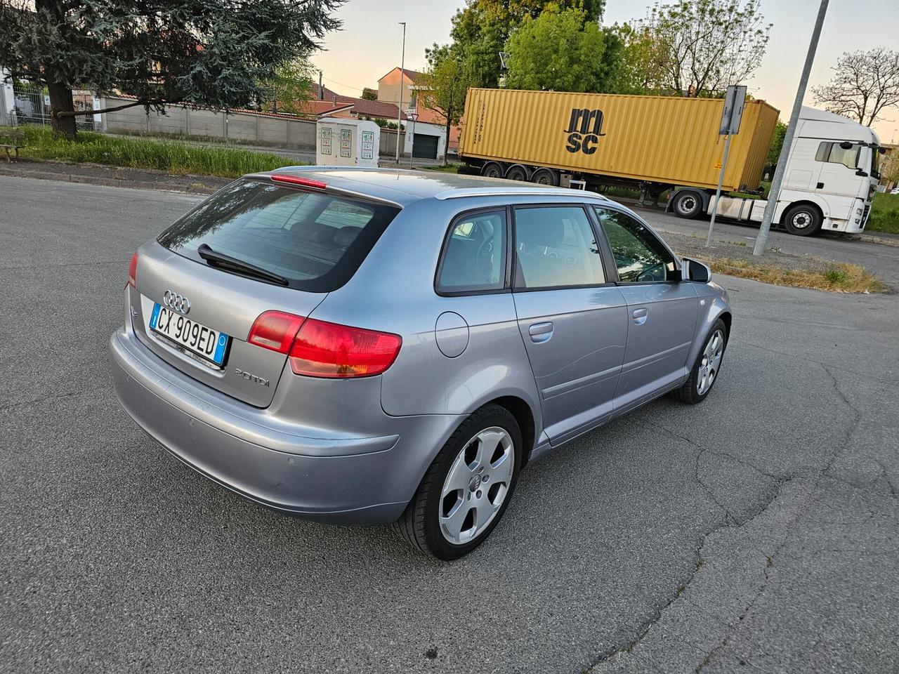 Audi A3 SPB 2.0 16V TDI Ambiente