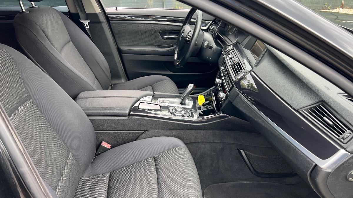 BMW - Serie 5 Touring 520d Touring Business 184cv auto E6