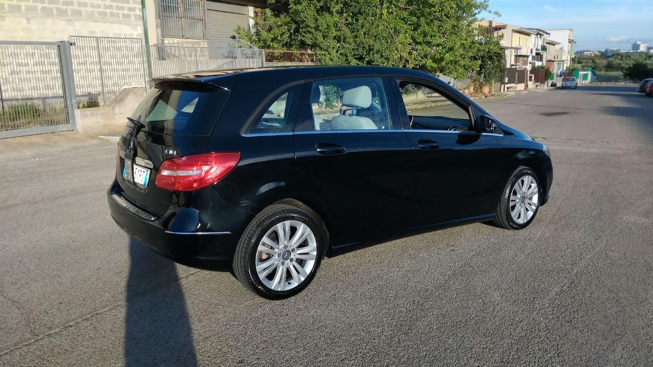 Mercedes-benz B 180 CDI Automatic Executive