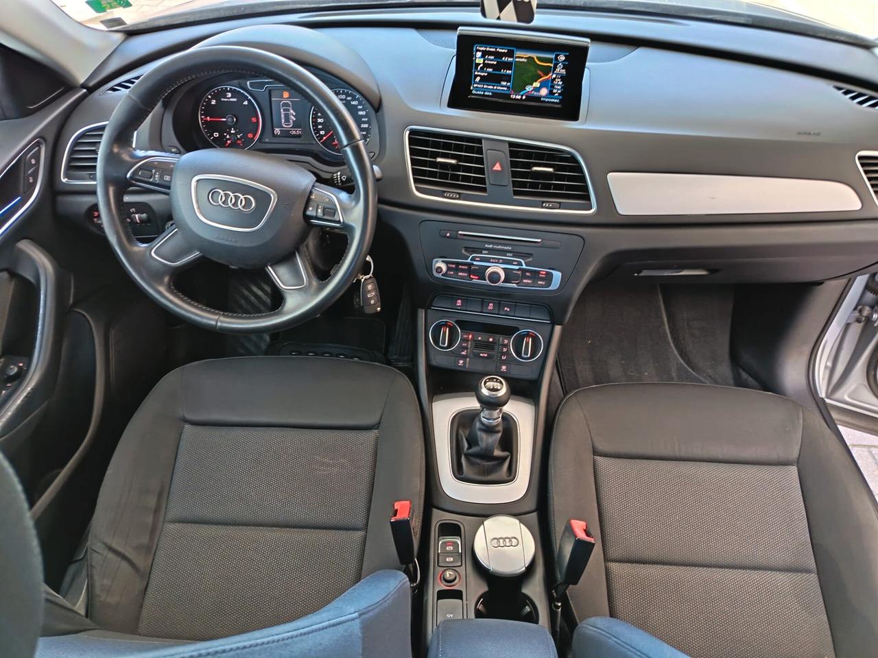 Audi Q3 2016 2.0 TDI 120 CV Business 12 MESI GARANZIA NAVI LED