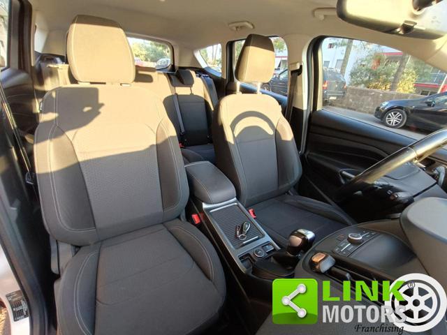 FORD Kuga 1.5 TDCI 120 CV S&S 2WD Powershift Business