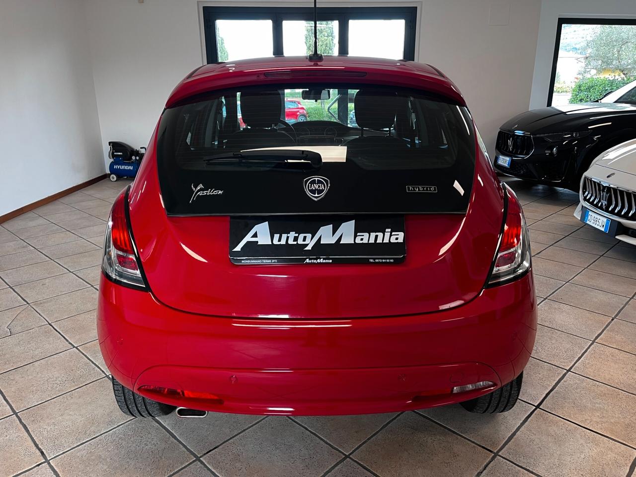 Lancia Ypsilon 1.0 FireFly 5 porte S&S Hybrid Ecochic Gold