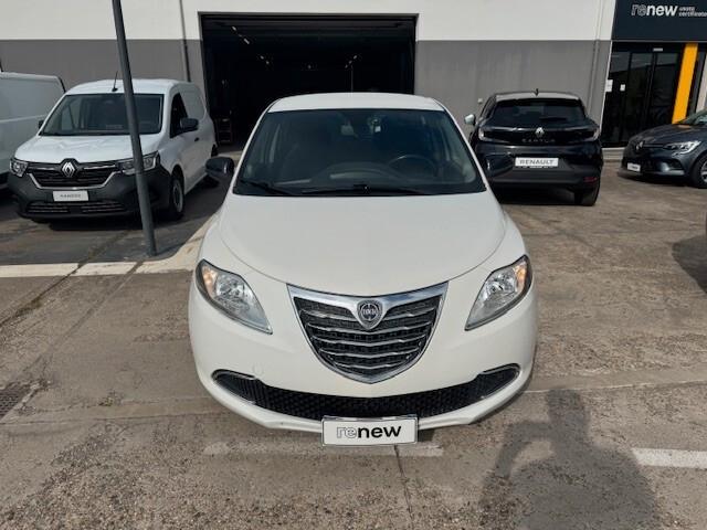 Lancia Ypsilon 1.2 69 CV 5 porte S&S Platinum