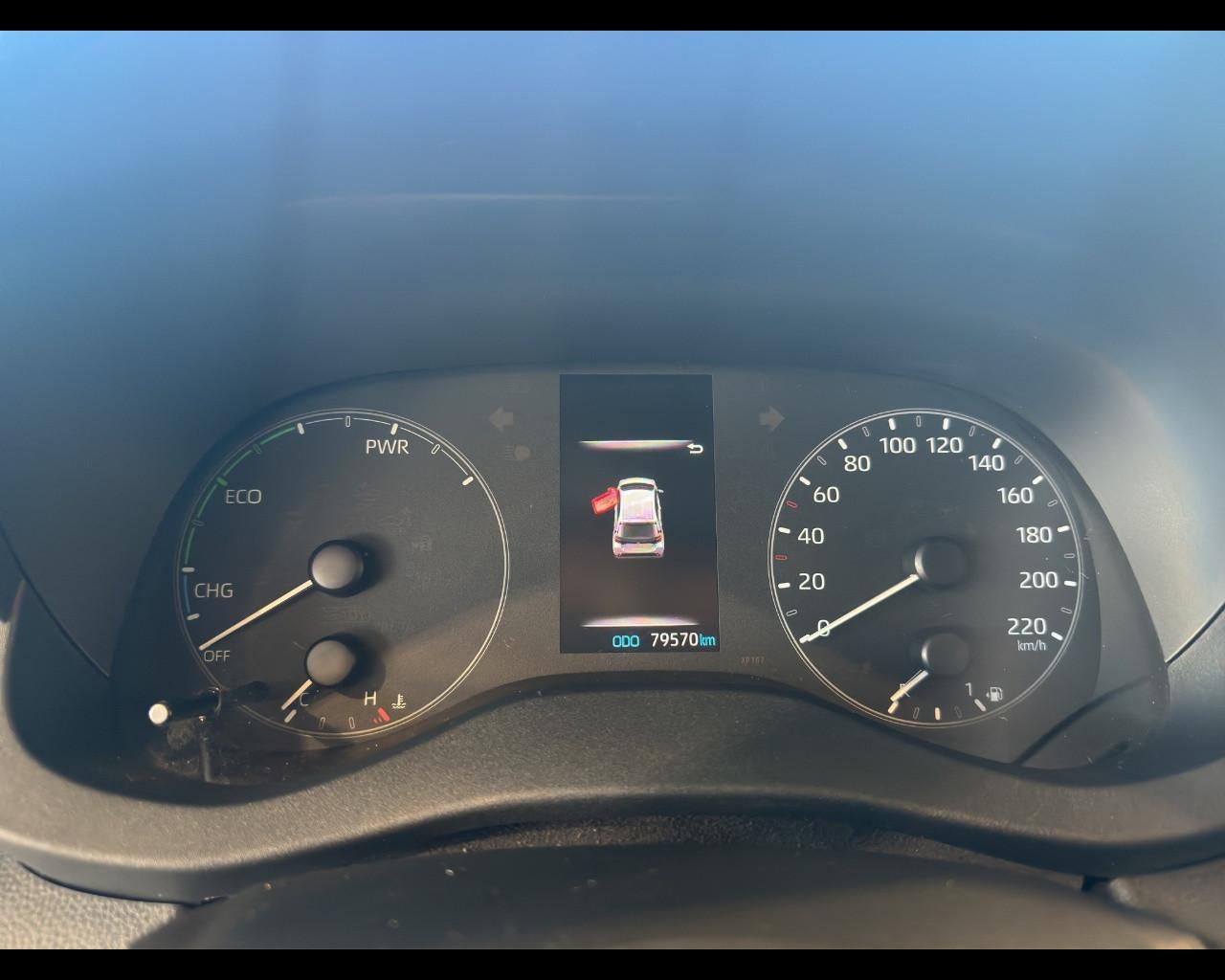 TOYOTA Yaris 4ª serie - Yaris 1.5 Hybrid 5 porte Business