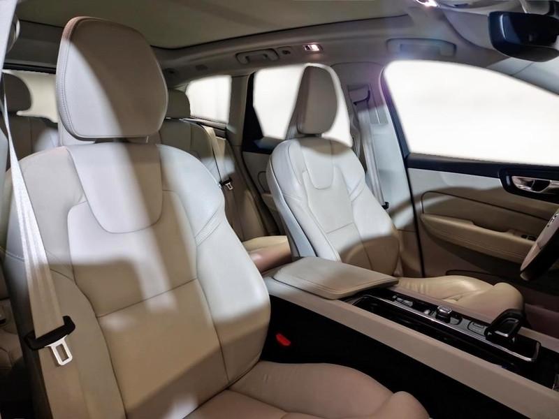 VOLVO XC60 T6 Plug-in AWD auto Recharge Inscription Expression