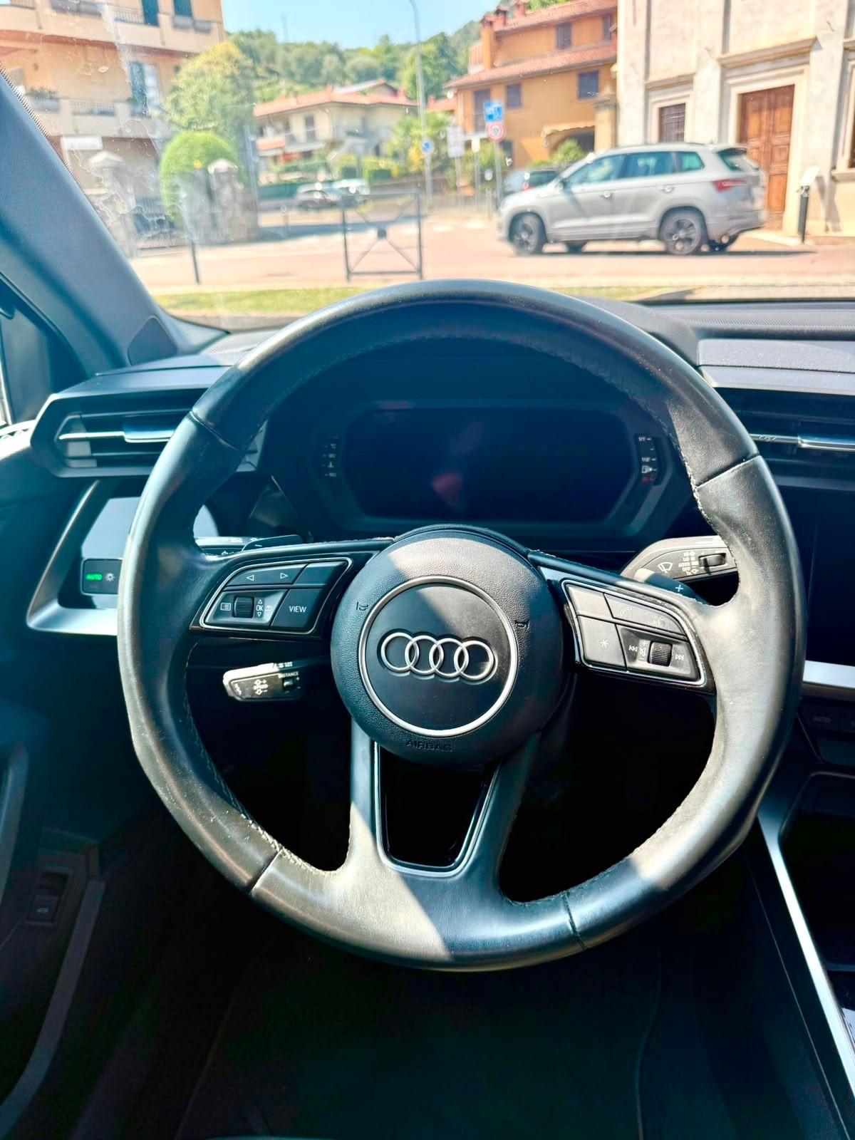 Audi A3 SPB 35 TDI Business Advanced