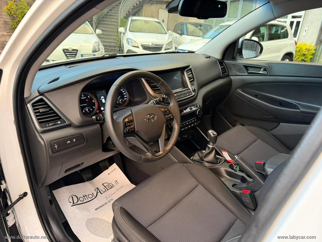 HYUNDAI Tucson 1.7 CRDi Sound Edition