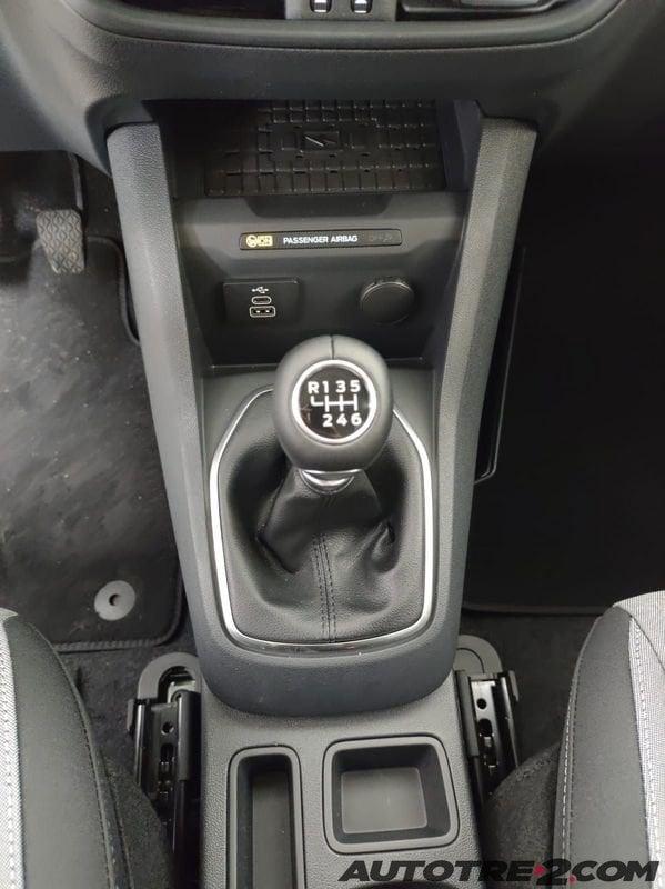 Ford Tourneo Courier 1.0 EcoBoost 125CV Titanium Kombi M1 TUA DA € 17.100 DETAX