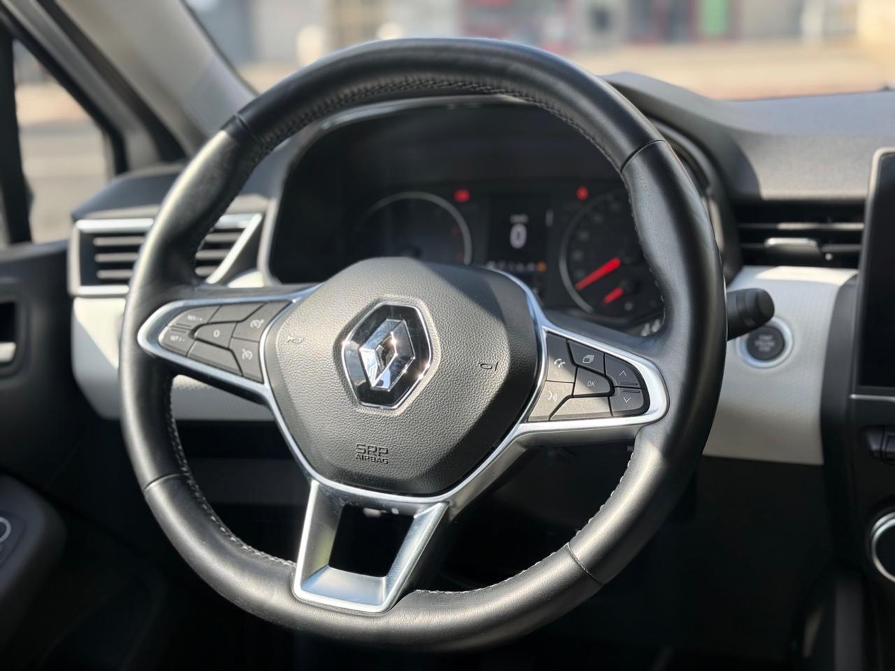 Renault Clio 1.0 90 CV 5 porte Techno GARANTITA PREZZO REALE