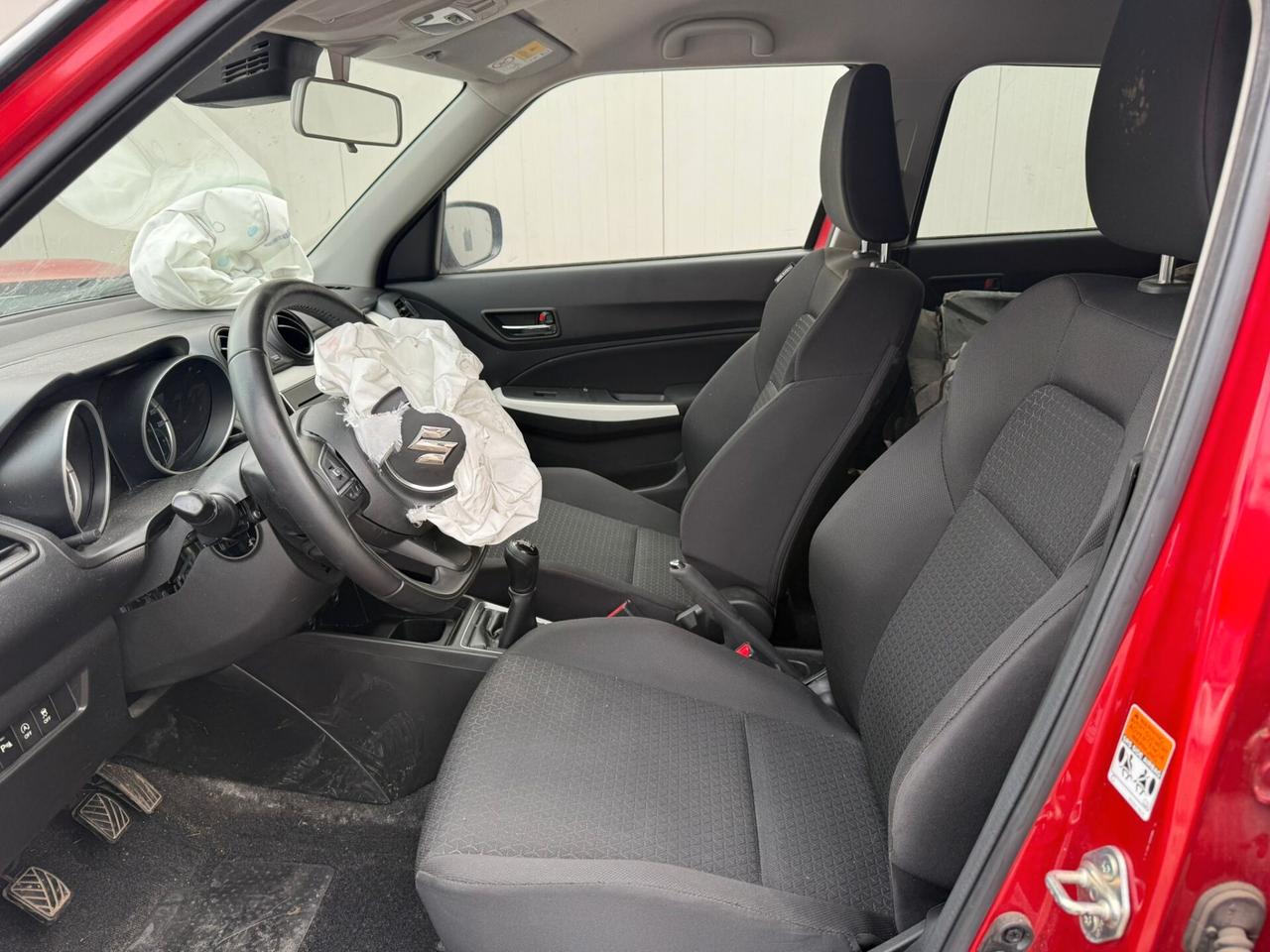 Suzuki Swift 1.2 Ibrida Incidentata