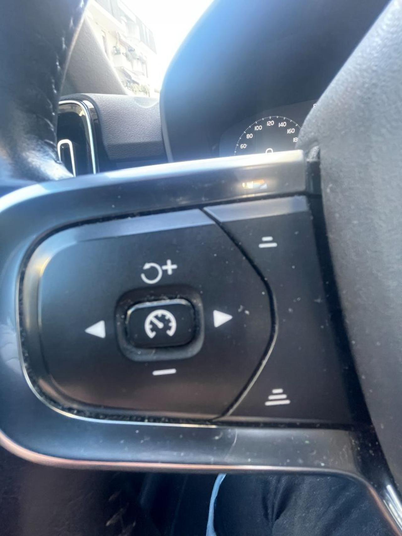 VOLVO XC40 D3 Geartronic Inscription PROMMO