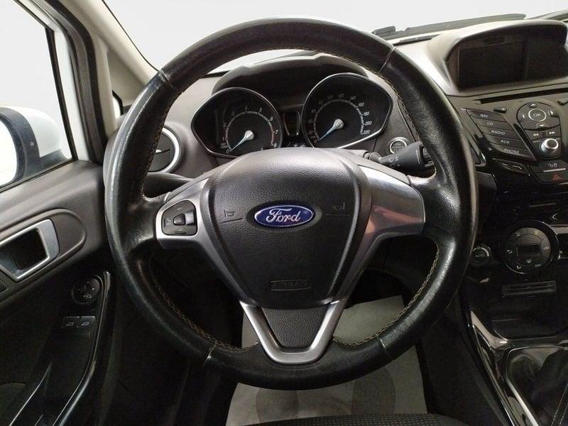 Ford Fiesta 3p 1.4 Titanium Gpl 95cv E6