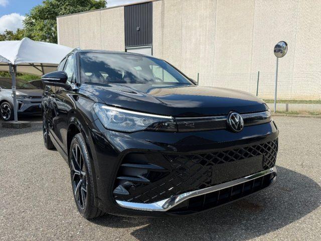 VOLKSWAGEN Tiguan 2.0 TDI 193 CV DSG 4MOTION R-Line Plus KM0 - TETTO