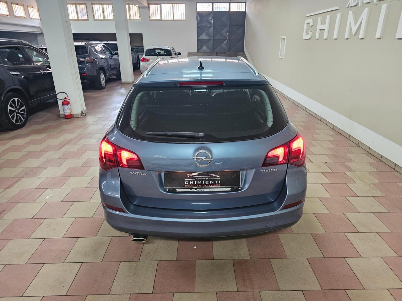 Opel Astra 1.4 Turbo 140CV Sports Tourer GPL Tech Cosmo