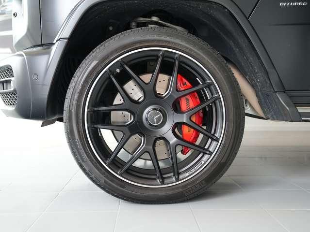Mercedes-Benz G 63 AMG 585cv
