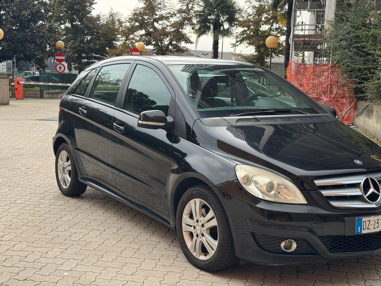 Mercedes-benz B 180 B 180 CDI Sport