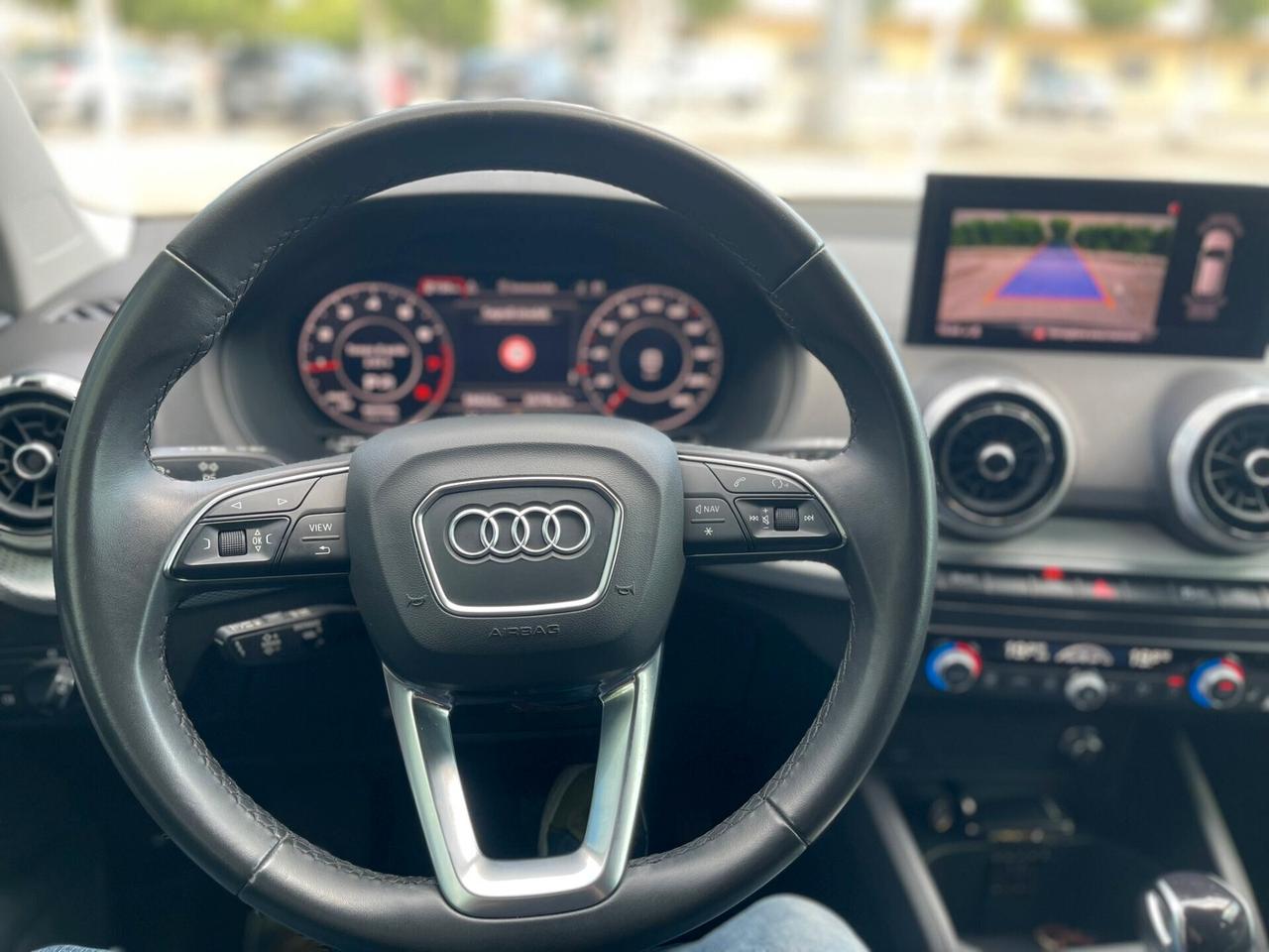 Audi Q2 40 TFSI quattro S tronic Identity Black