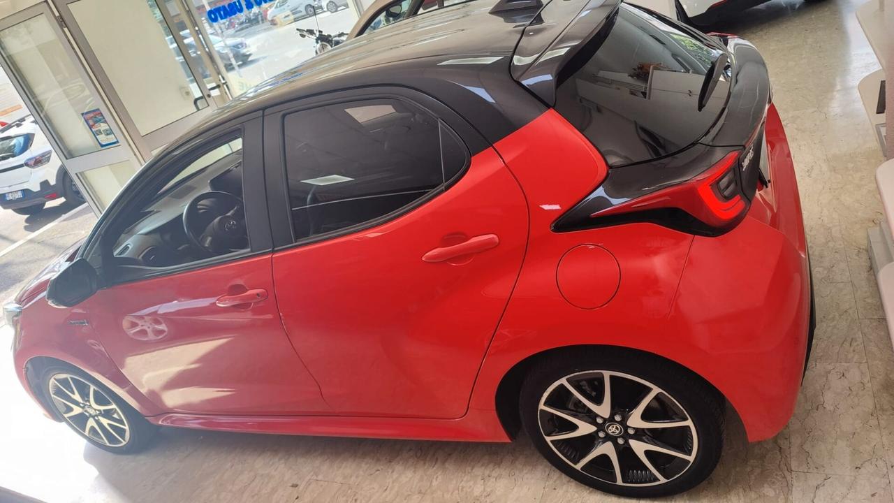 Toyota Yaris 1.5 Hybrid 5 porte Premiere