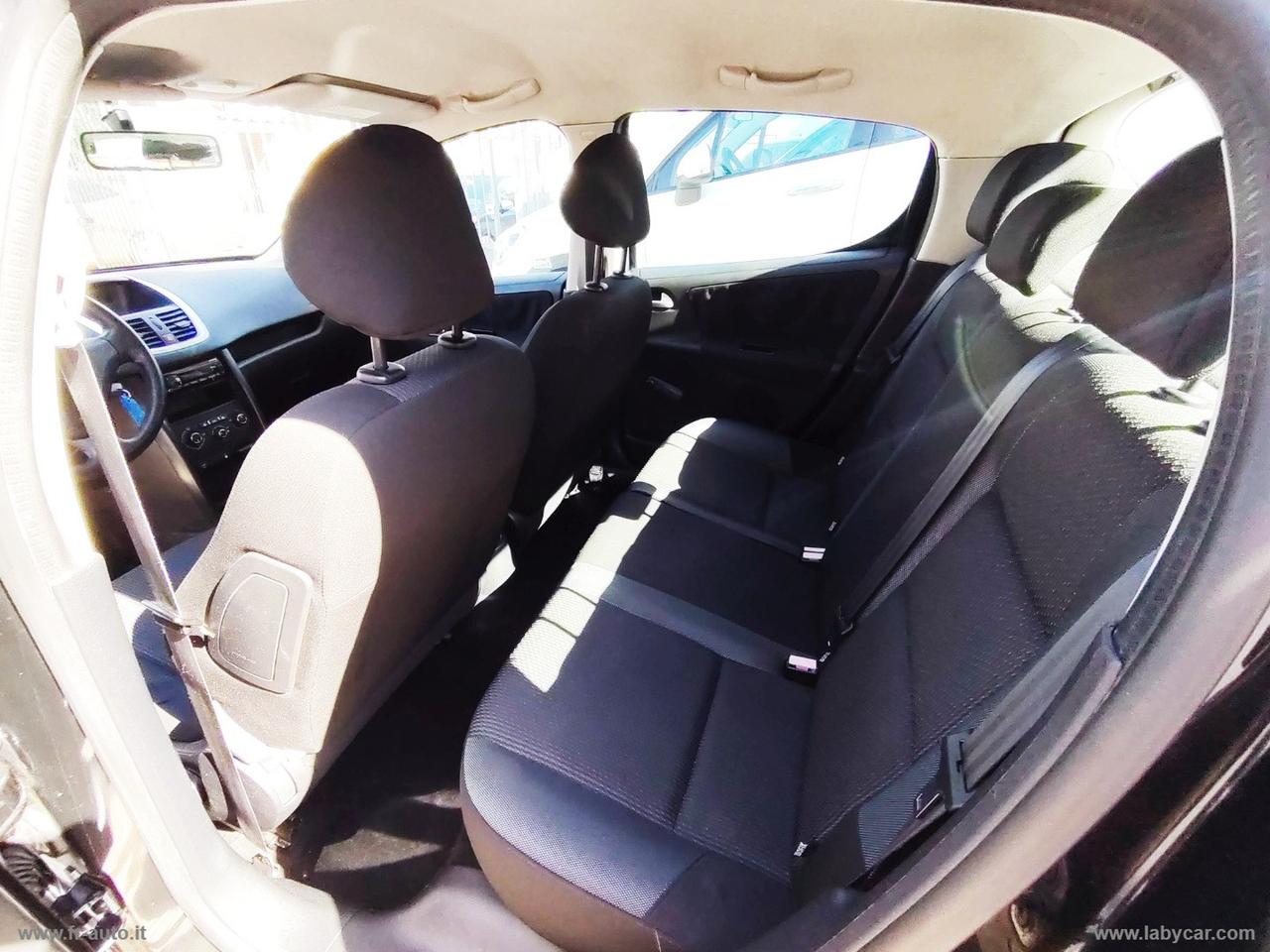 PEUGEOT 207 1.4 HDi 70 CV 5p. X Line