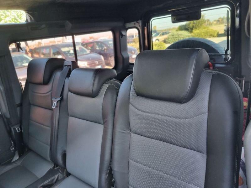 Land Rover Defender Defender 2.2 TD4 Adventure N1 5 posti