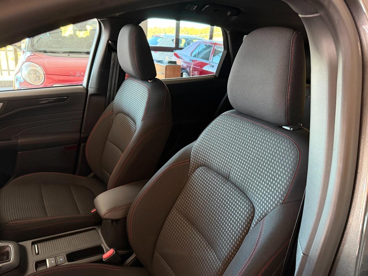 Ford Kuga 2WD 1.5 ECOBOOST 150 cv. ST LINE