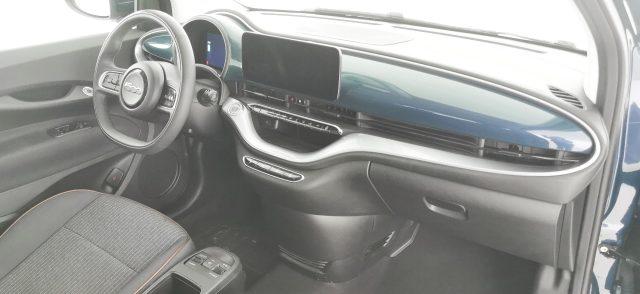 FIAT 500e Berlina 42 kWh La Prima