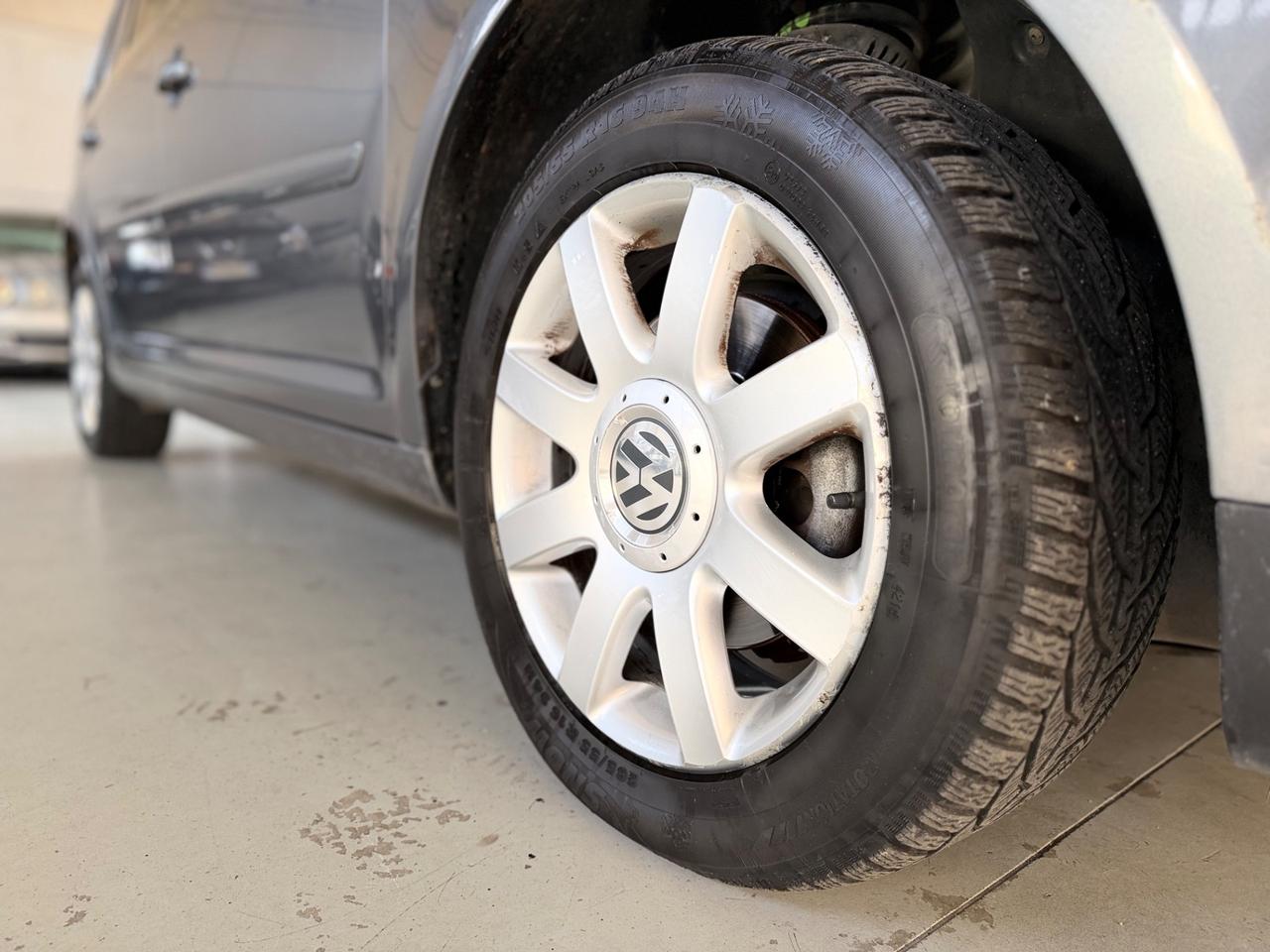 Volkswagen Touran 2.0 16V TDI Highline