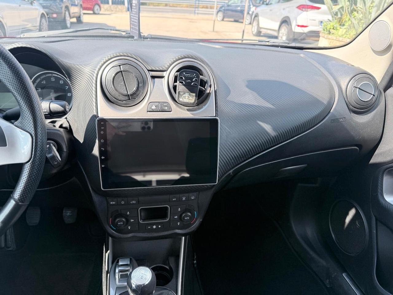 Alfa Romeo MiTo 1.4 105 CV M.air S&S Distinctive Sport Pack