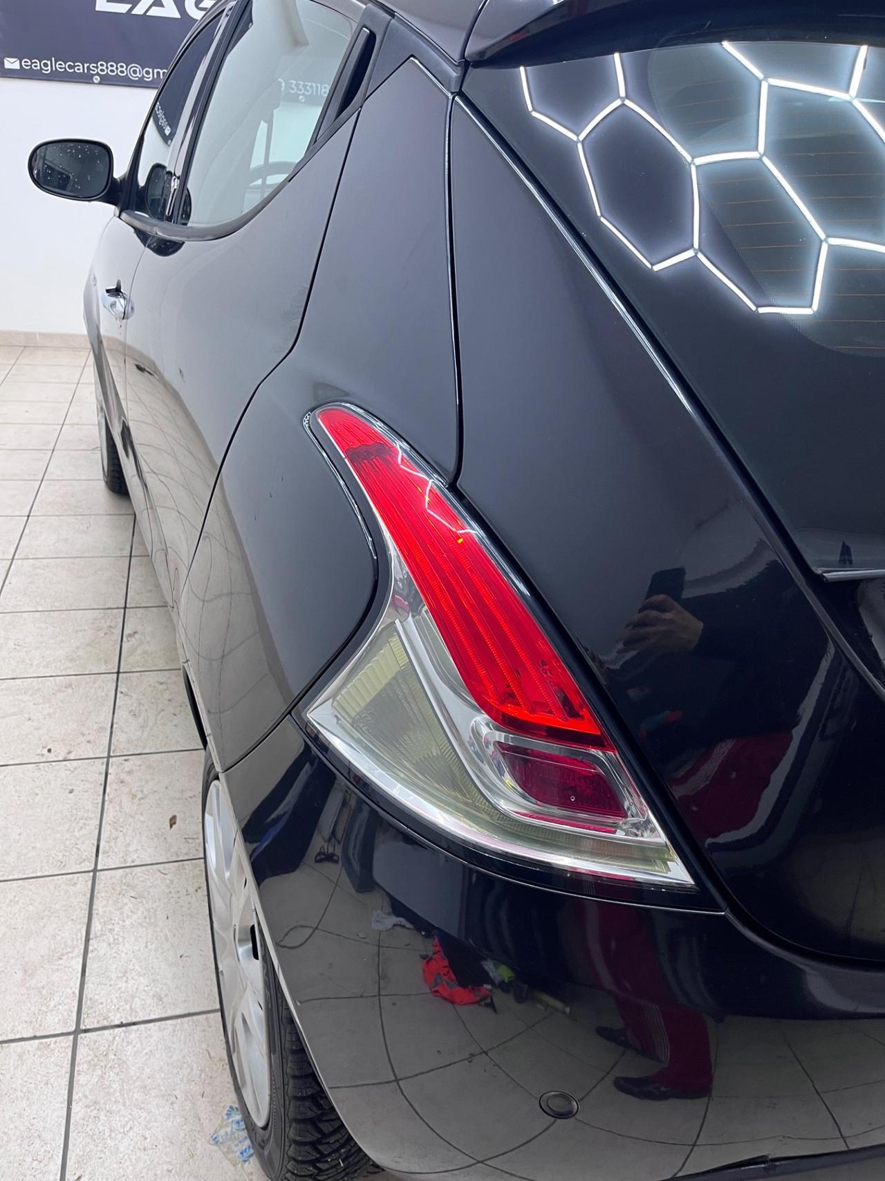 Lancia Ypsilon 1.3 MJT 16V 95 CV 5 porte S&S Gold