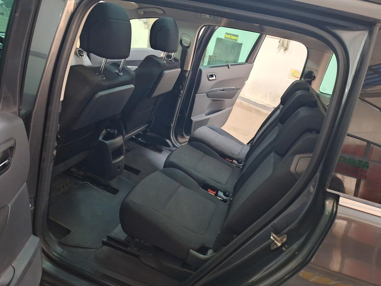 Peugeot 5008 2.0 HDi 150CV Business NAVI TETTO 5 POSTI GANCIO TRAINO HEAD-UP DISPlAY