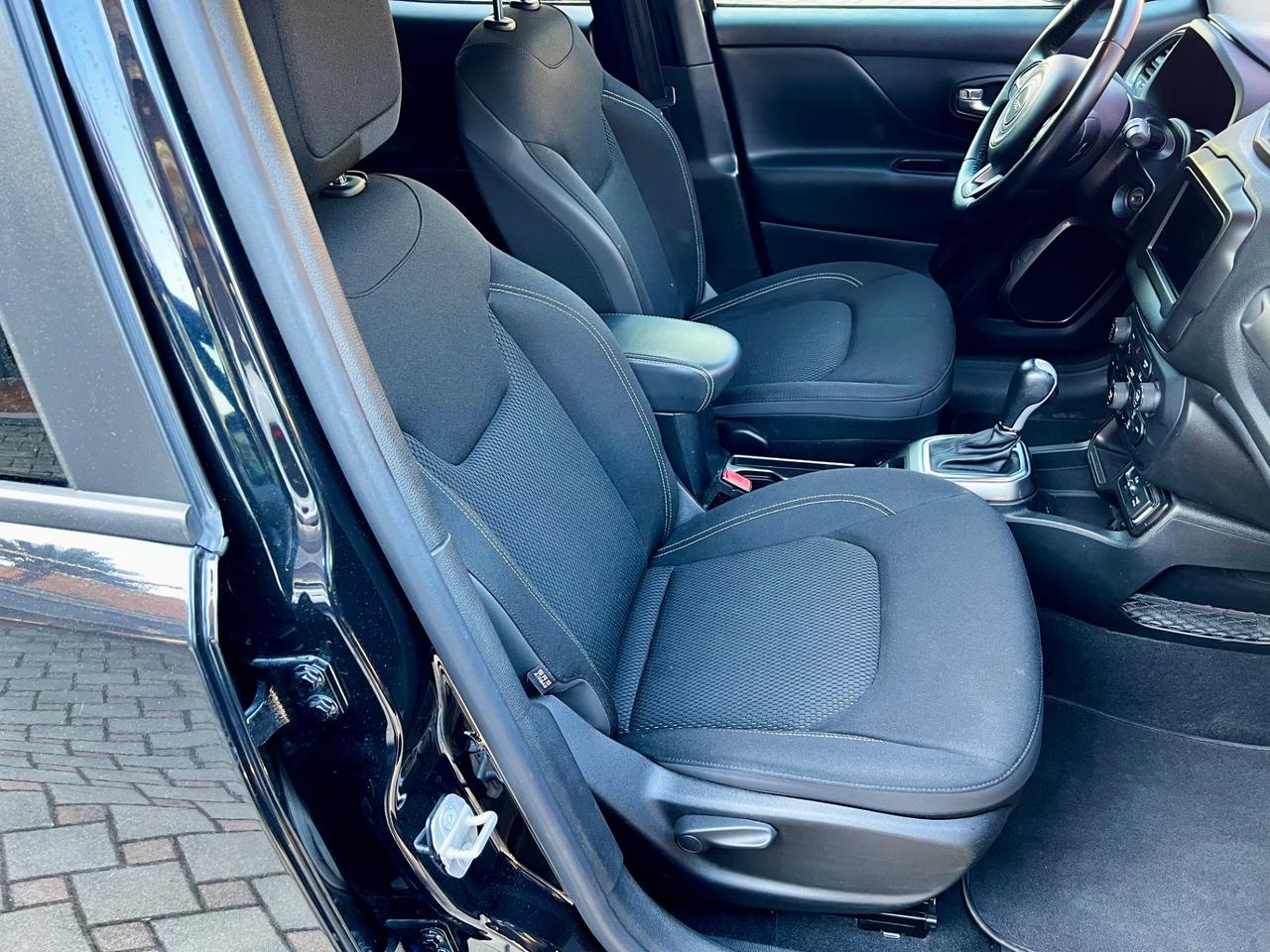 Jeep Renegade 1.6 Mjt DDCT 120 CV Limited black