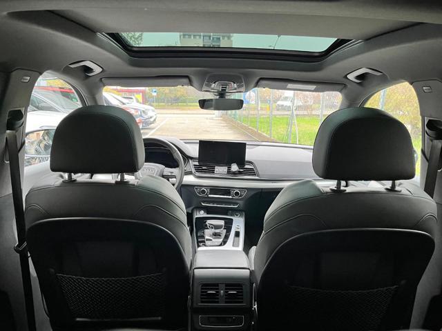AUDI Q5 SPB 40 TDI quattro S tronic S- Line Identity Black